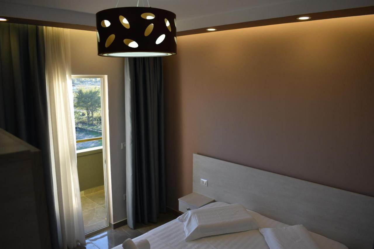 Hotel Qetesia-Te Indriti Velipojë Exteriör bild