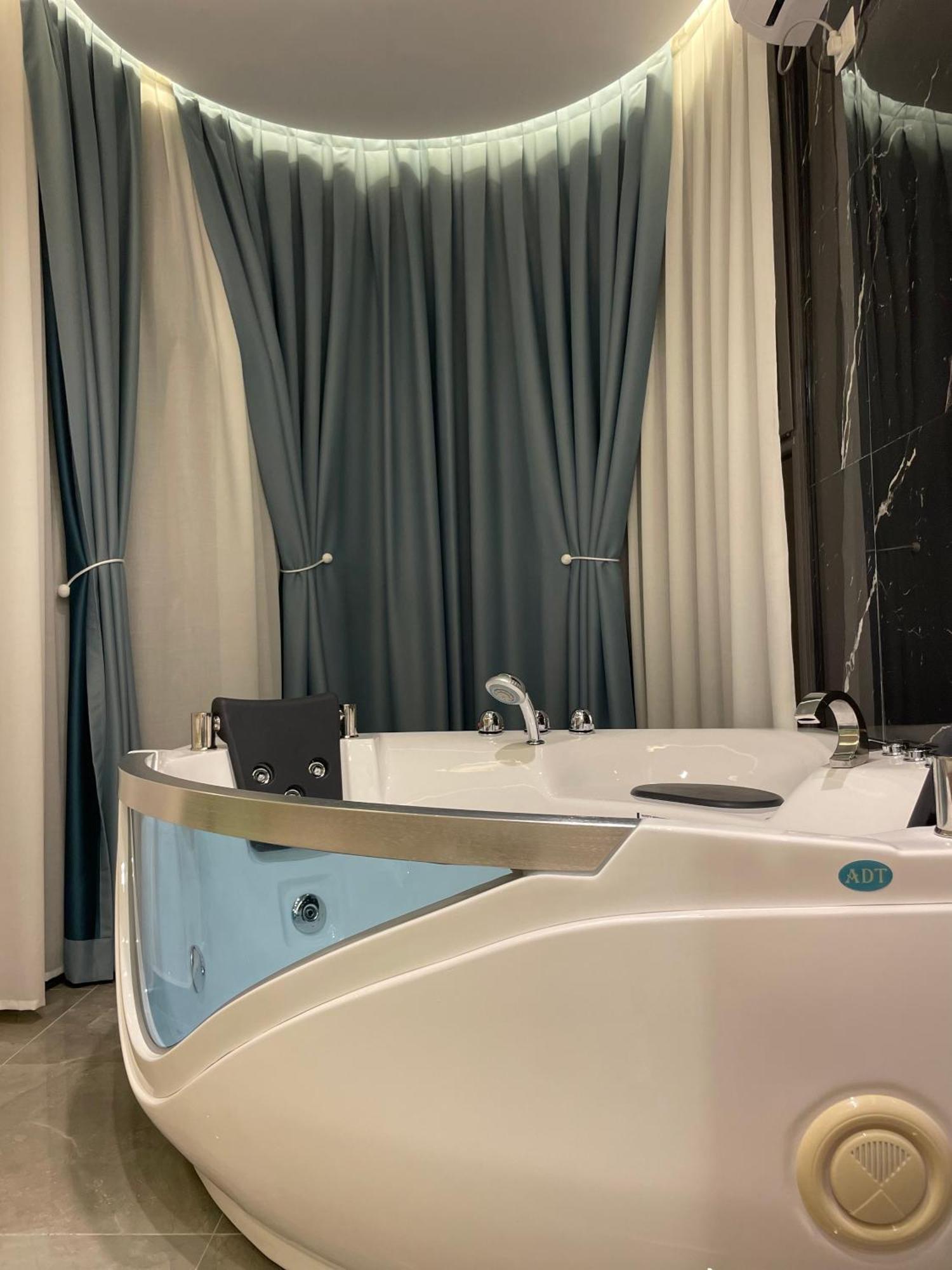 Hotel Qetesia-Te Indriti Velipojë Exteriör bild