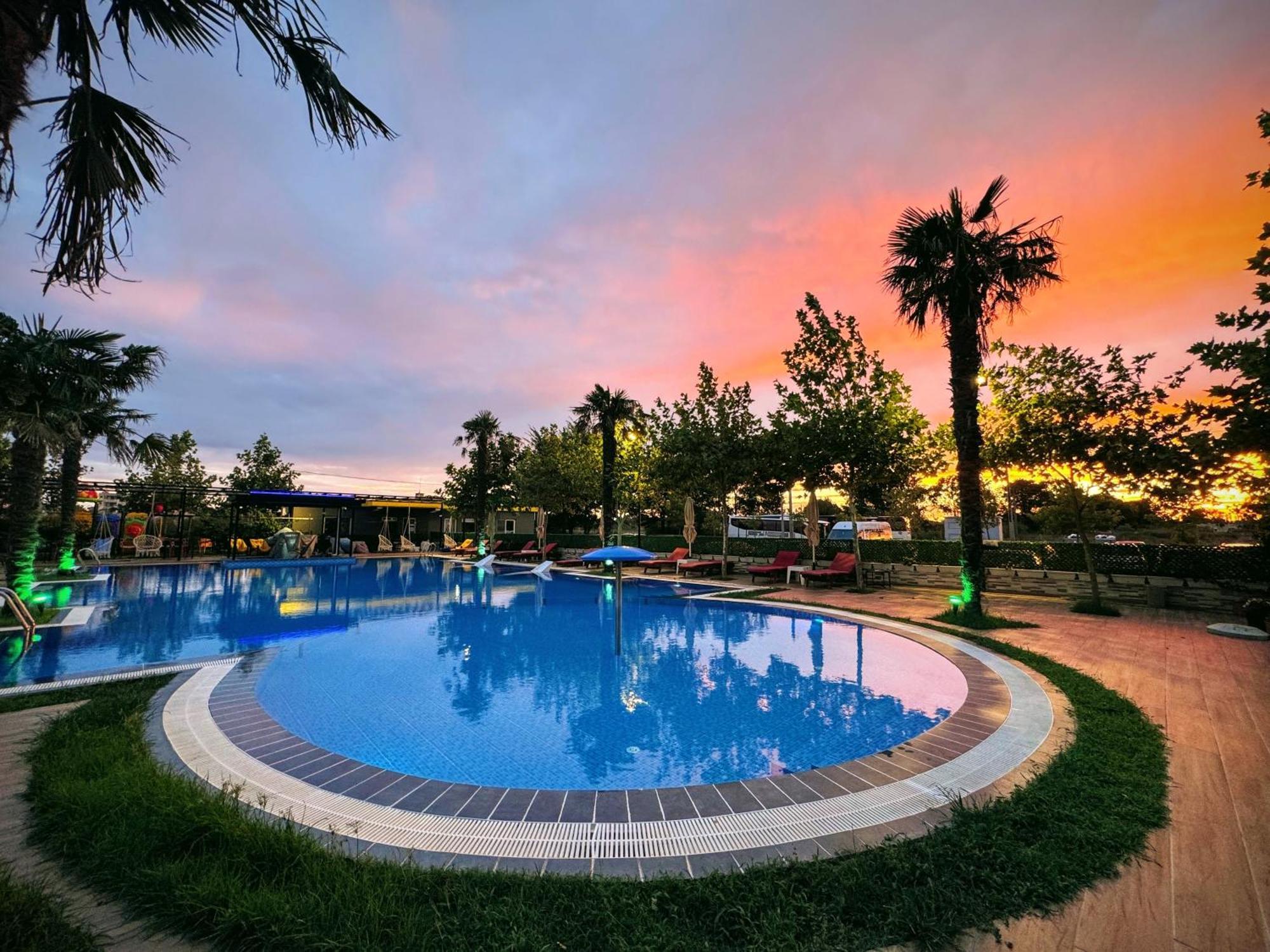 Hotel Qetesia-Te Indriti Velipojë Exteriör bild